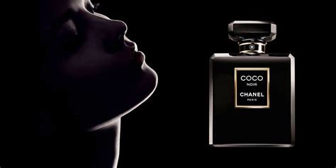 chanel profumo bottiglia bianca bordo nero|Chanel Coco Noir Eau de Parfum .